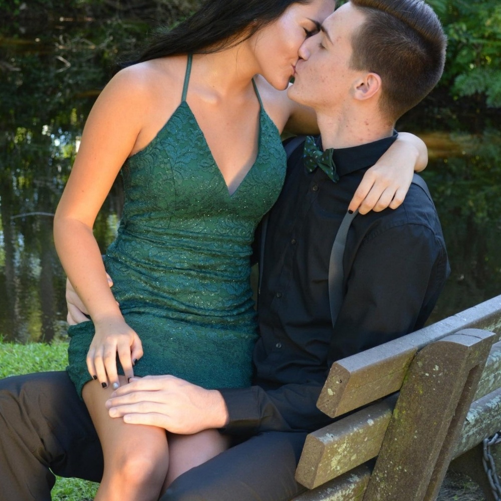 Green homecoming dress size